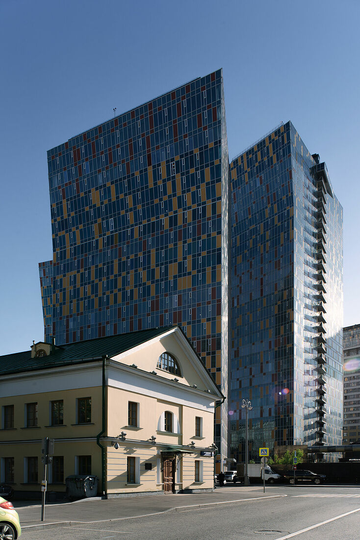 Photographer Yan Linn. Architectural neighborhood. Modern and historical buildings.. 05.jpg